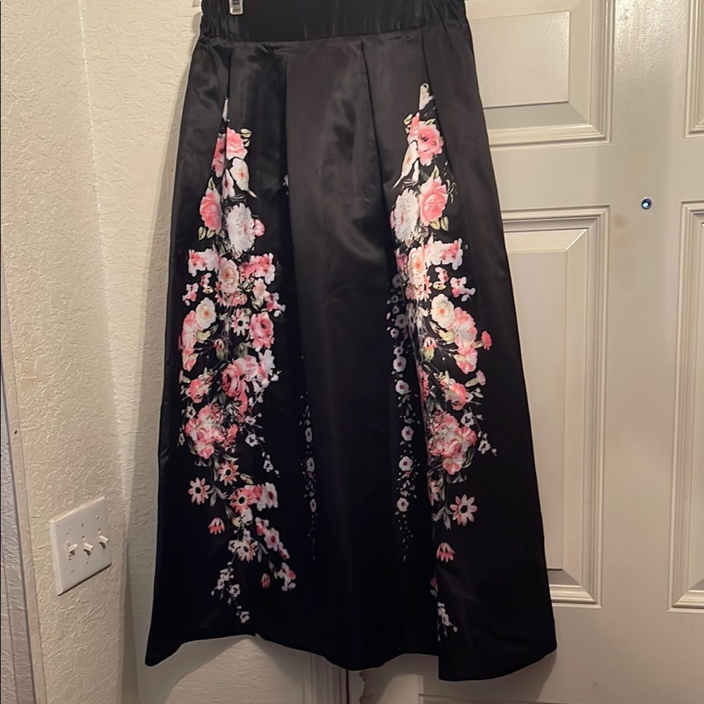 Floral Black Skirt